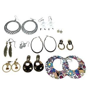 Lot of 10 Pairs of Earrings Vintage Gold Silver Tone Pearl Festive Bells